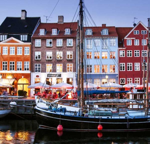 Nyhavn-København - ca. 40 km fra Køge